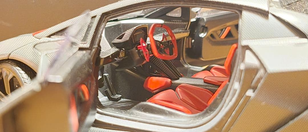 AUTOART ランボルギーニ　セストエレメント(カーボングレー) 1/18