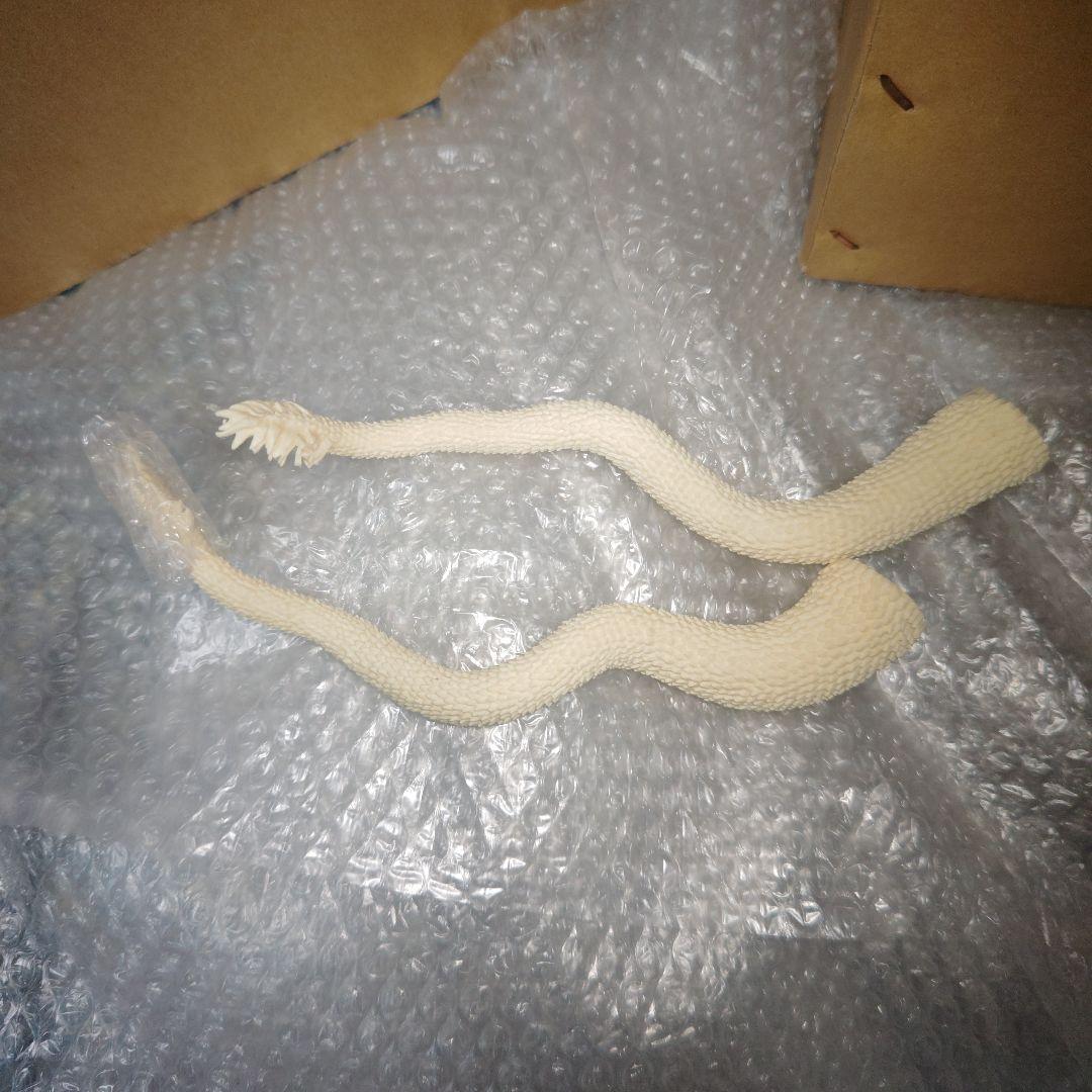 ダイモス　キングギドラ　ガレージキット　未組立　現状品