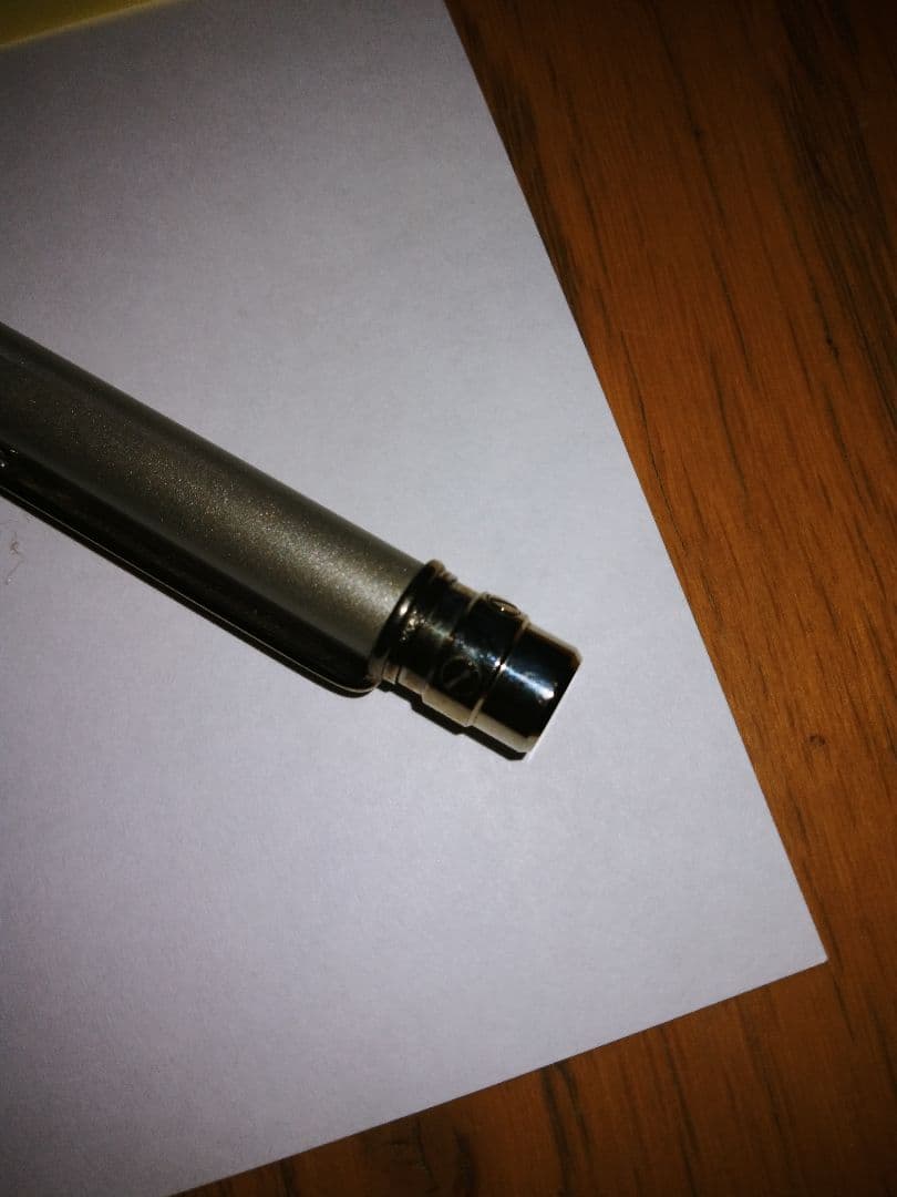 Cartierシルバーボールペン 本体(箱なし)