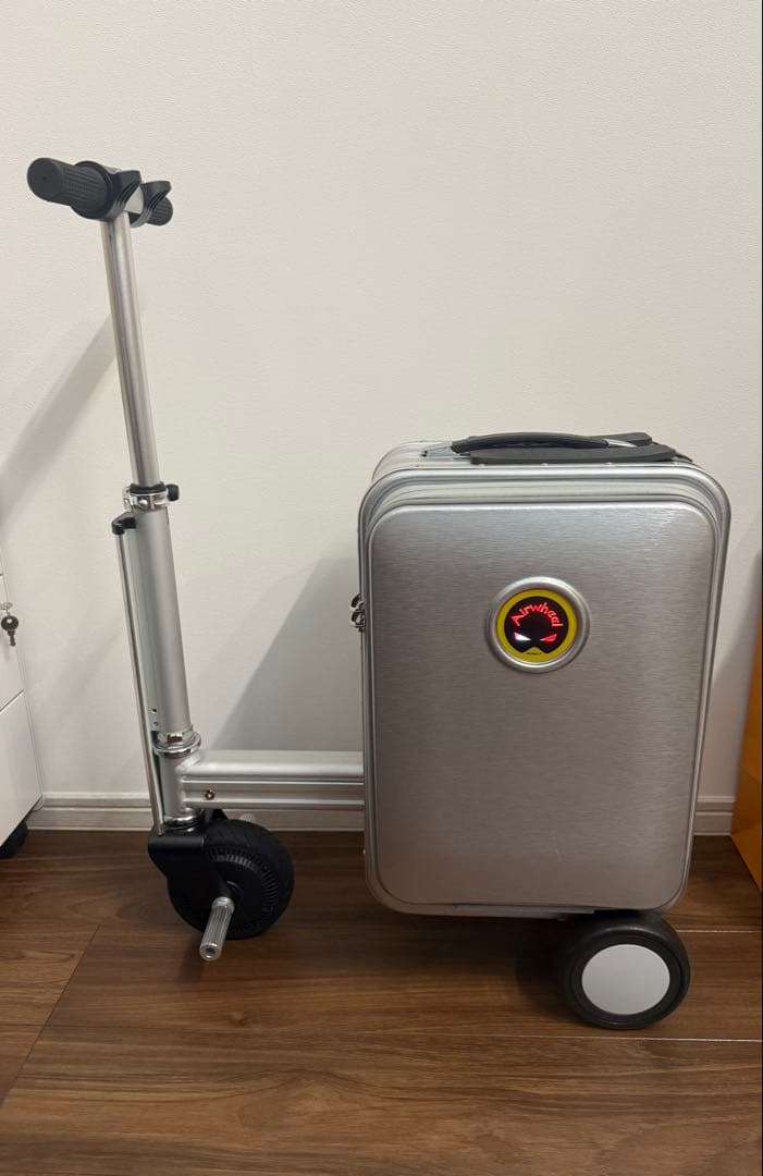 Airwheel スーツケース SE3 容量20L バッテリー(2個付)