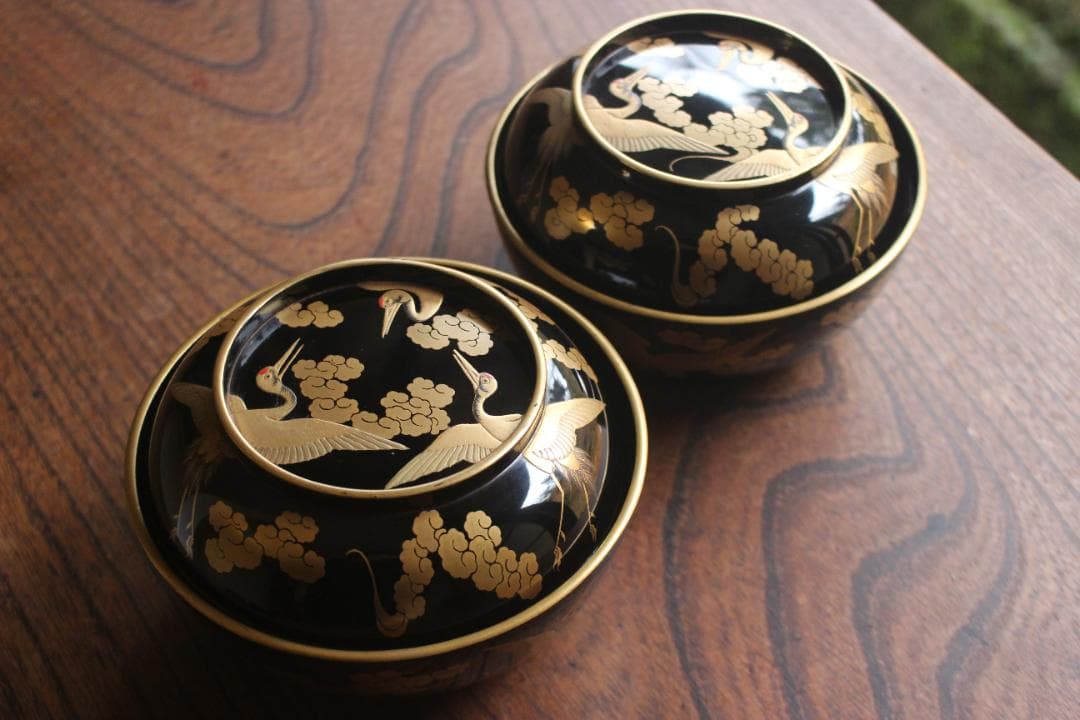 高台縁傷のみ！時代金縁黒漆に極上雲鶴蒔絵の映える煮物椀2点（検京塗輪島塗雑煮椀
