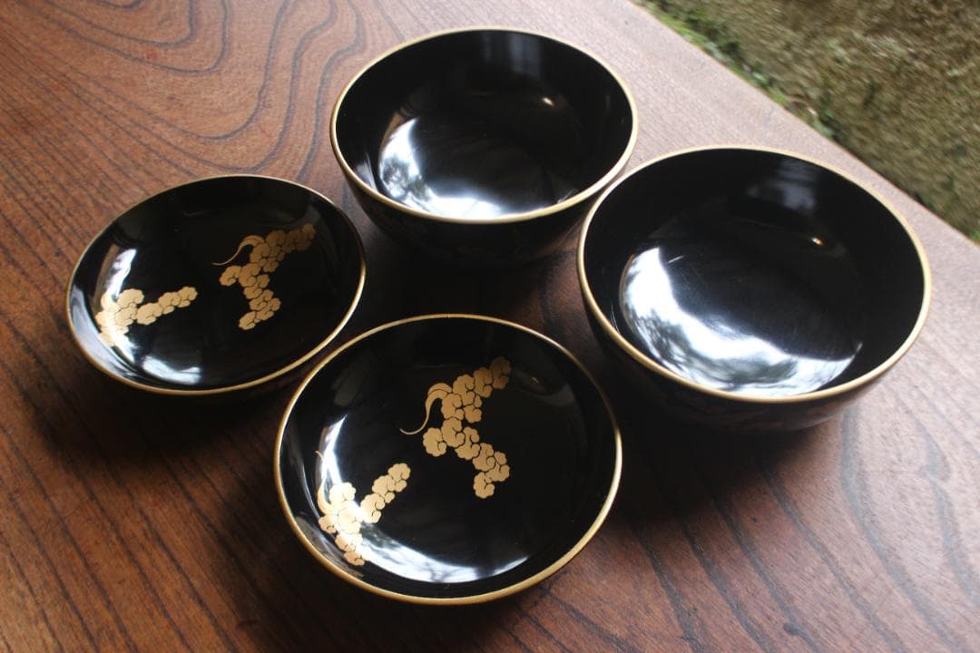 高台縁傷のみ！時代金縁黒漆に極上雲鶴蒔絵の映える煮物椀2点（検京塗輪島塗雑煮椀