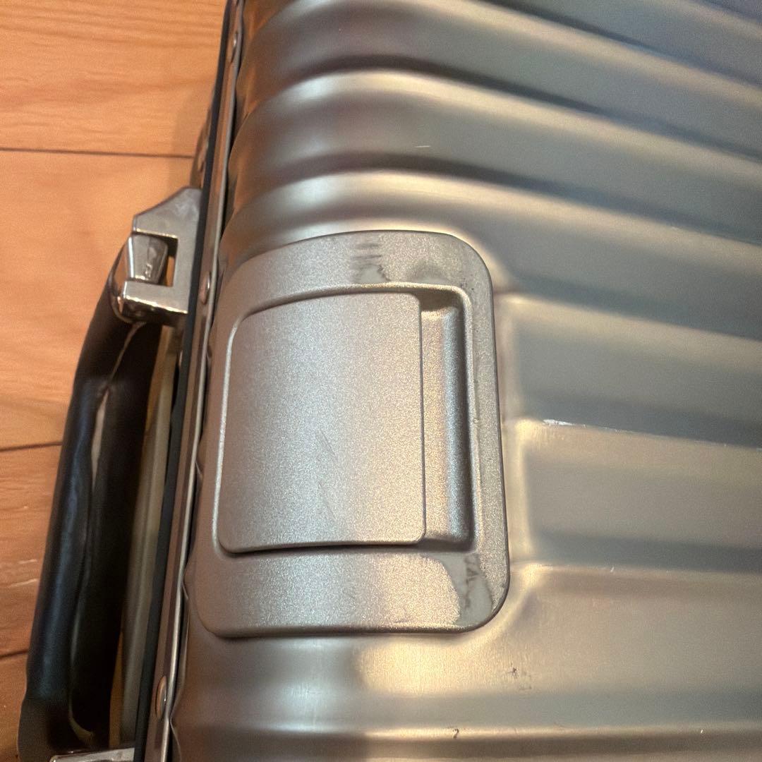 RIMOWA トパーズ　チタニウム　32L