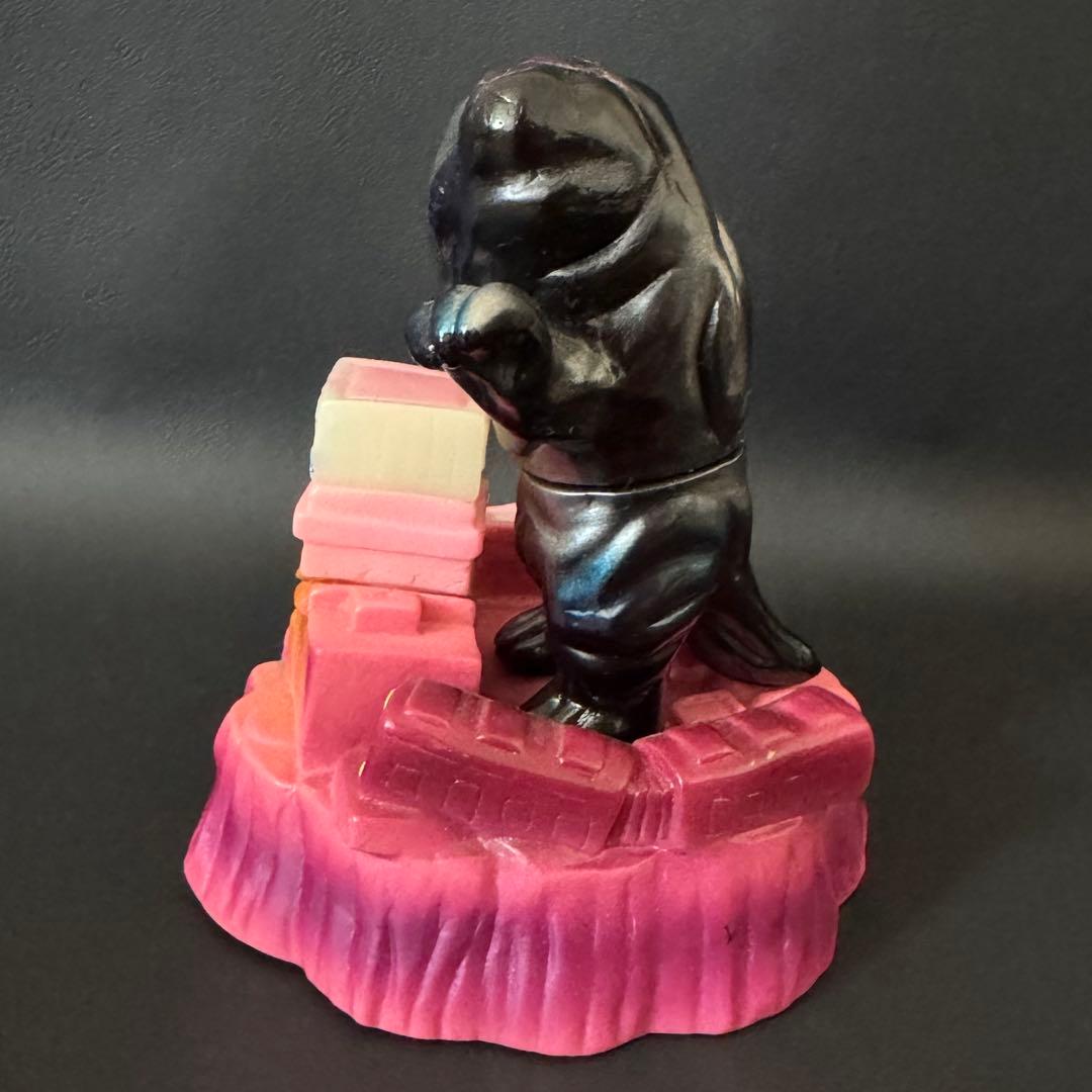 キャラクティックス 夜遊びヘドラソフビ