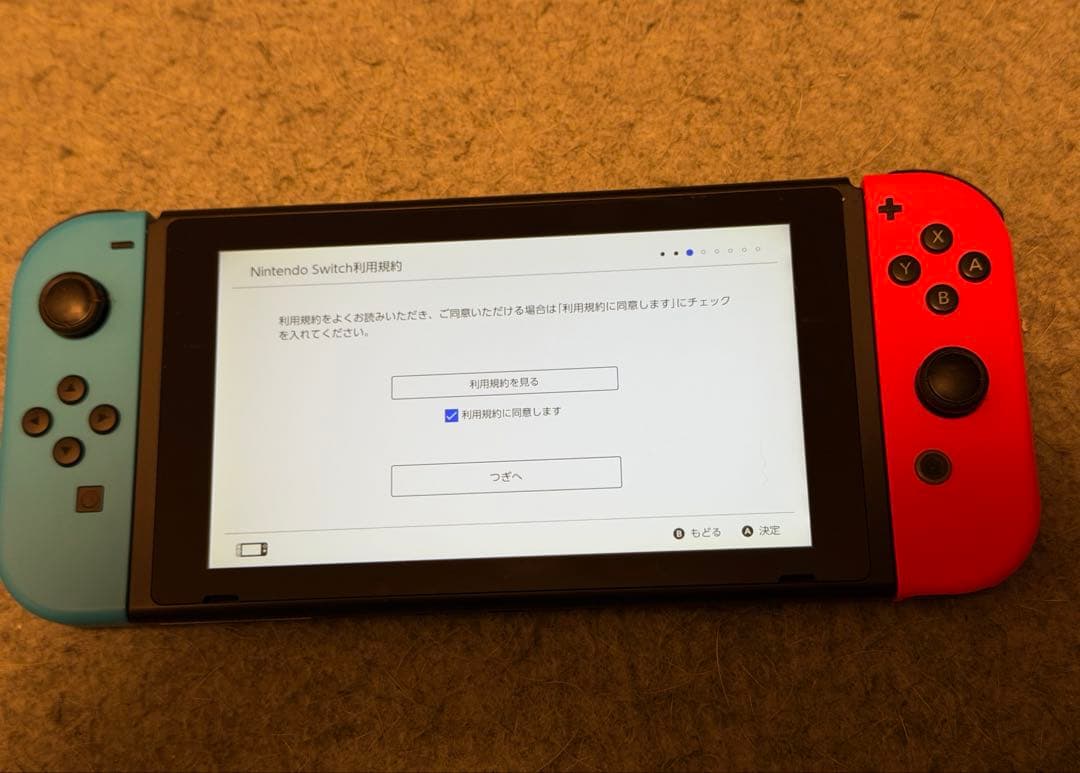 Nintendo Switch本体　ゲーム(4本)、SDカード、ケース付きセット