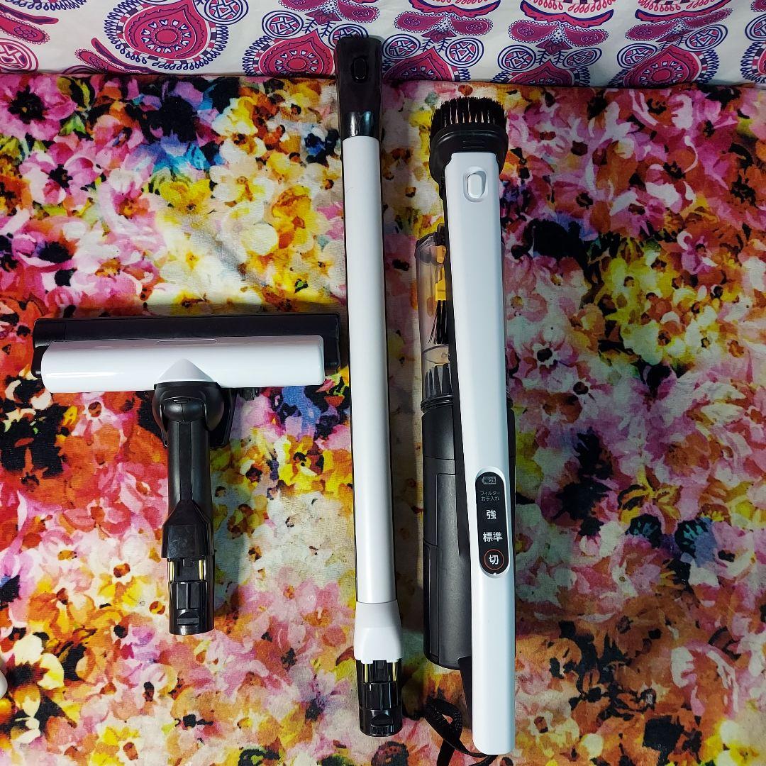 日立 コードレスクリーナーすごかるステックPV-BS1L ジャンク