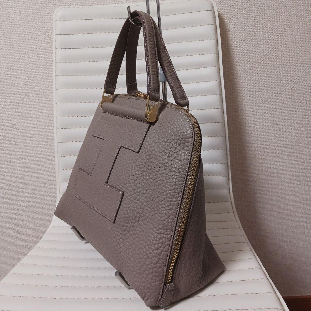 2974【極美品・保存袋付】IACUCCIギブリレザートート　グレージュ　M