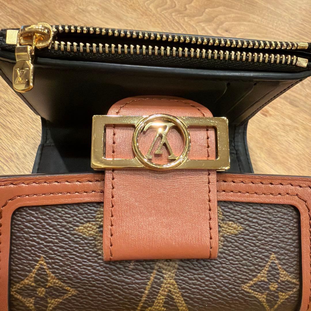 ルイヴィトン ポルトフォイユ ドーフィーヌ