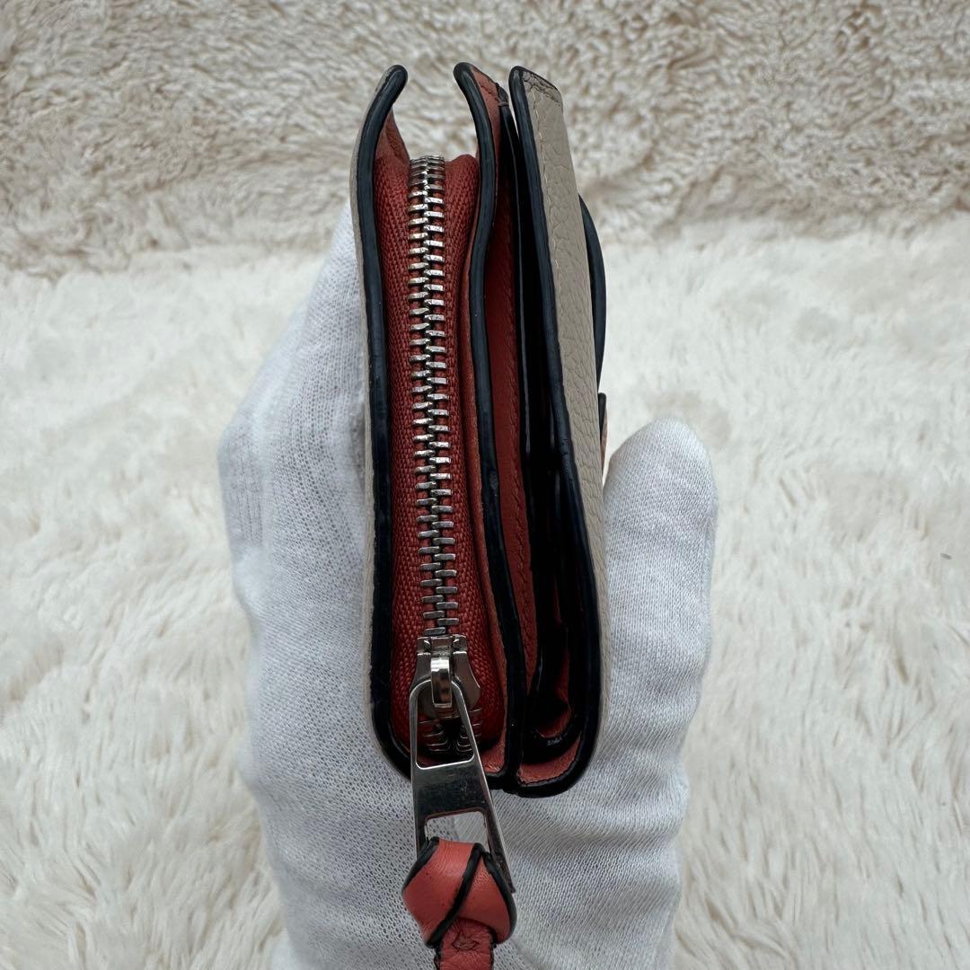 ✨美品✨ロエベ　２つ折り財布　アナグラム　バーティカルウォレット　レザー