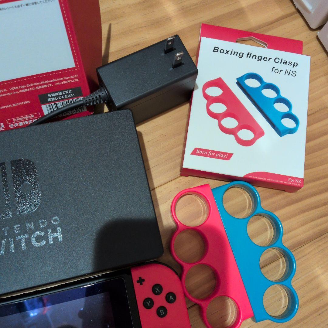 Nintendo Switch 本体および周辺機器ジョイコン付き