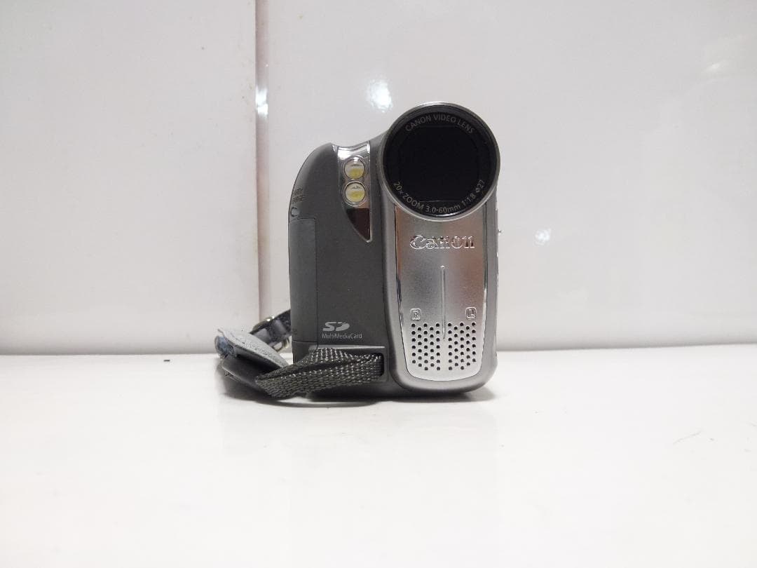 希少　大人気　動作品　キャノンビデオカメラ　FV M300 　Mini DV