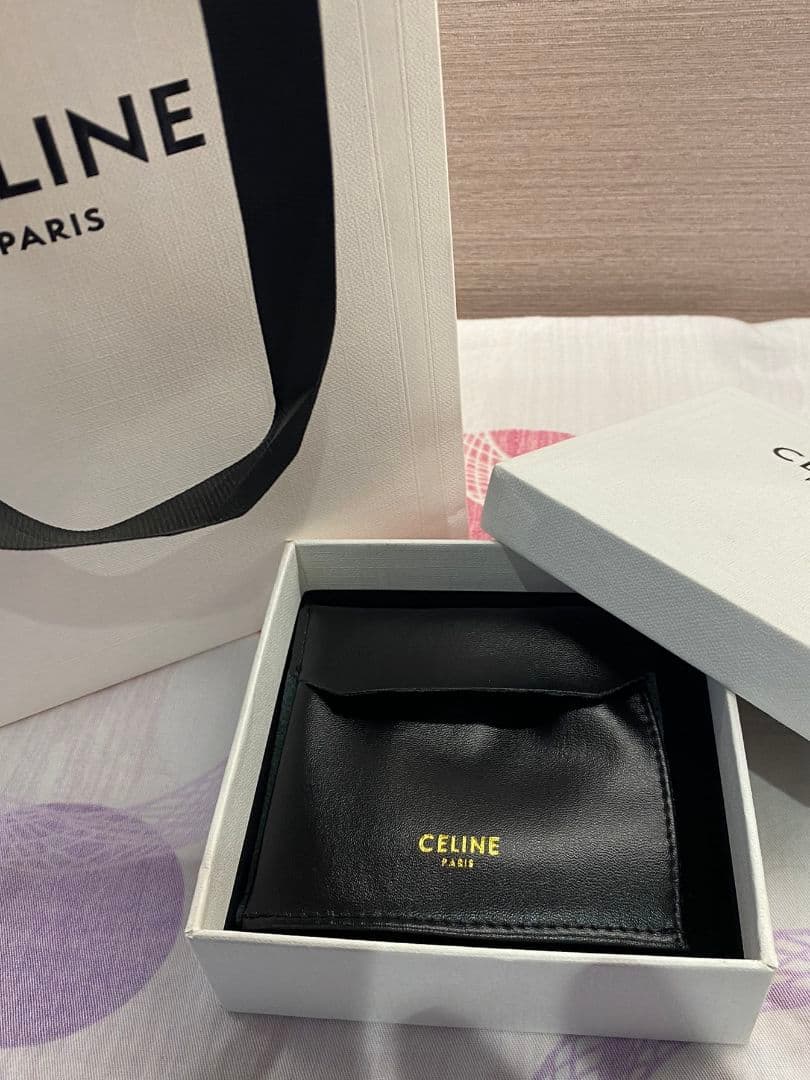 即発☆CELINEセリーヌ ピアス 人気