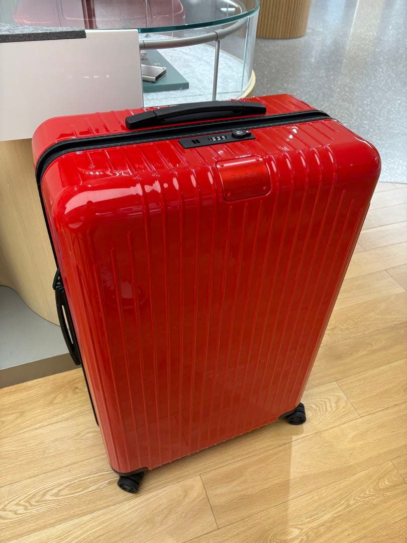 最終値下げ【確実正規・極美品】rimowa リモワ エッセンシャル ライト L