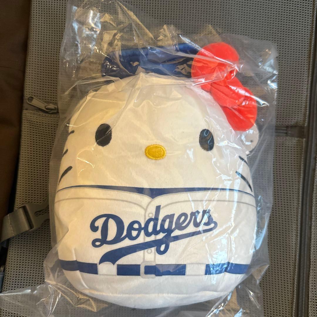 ドジャース キティーコラボ ぬいぐるみ　大谷翔平　サンリオ　dodgers