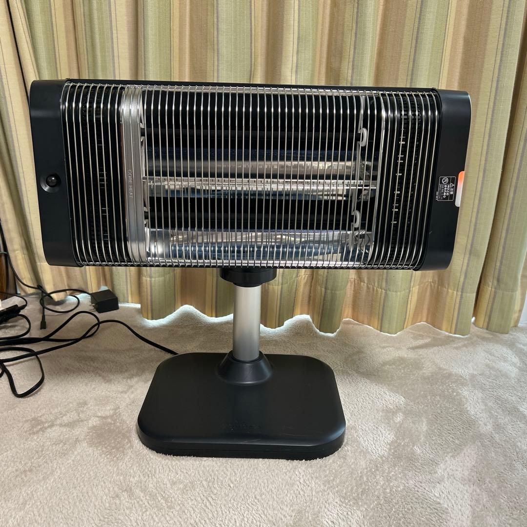 aki⭐︎CORONA 遠赤外線電気ストーブ　2021年製