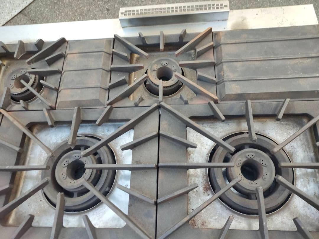 7口コンロ　オーブン