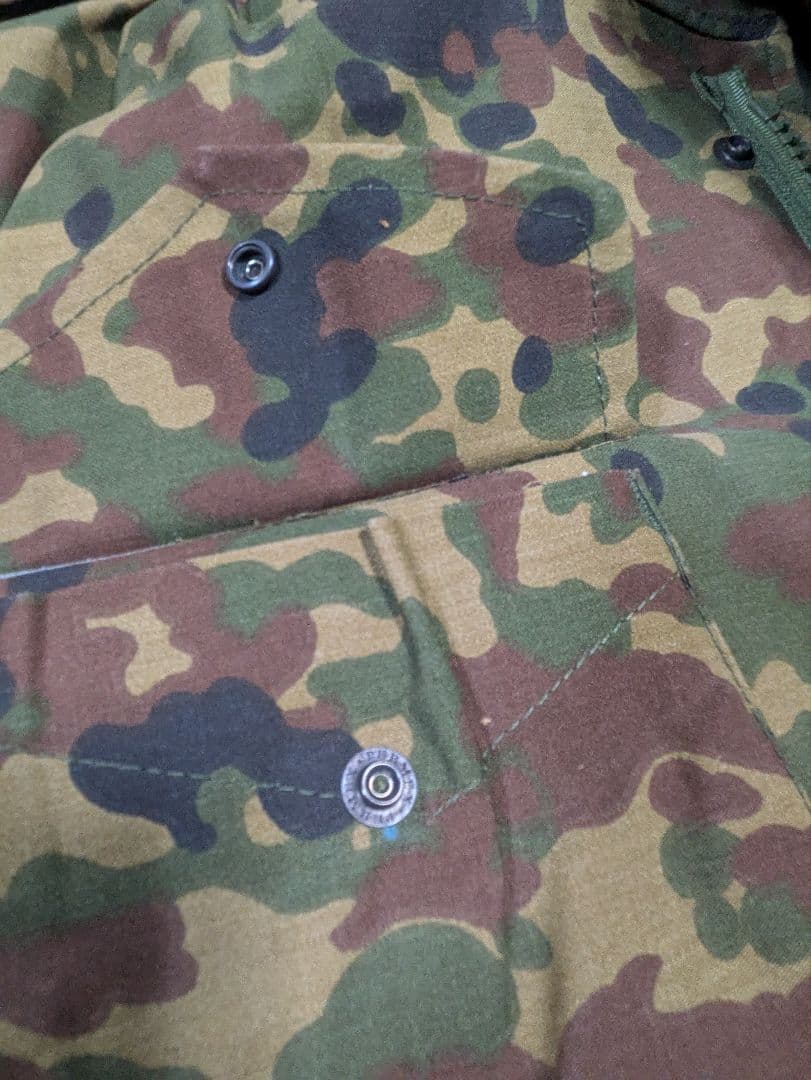 陸上自衛隊　M65フィールドジャケット　2型迷彩秋冬茶系　戦闘外被　防寒　L