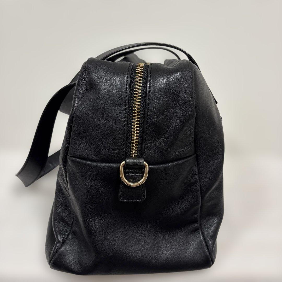 アニヤハインドマーチ　ショルダーバッグとショルダーストラップ