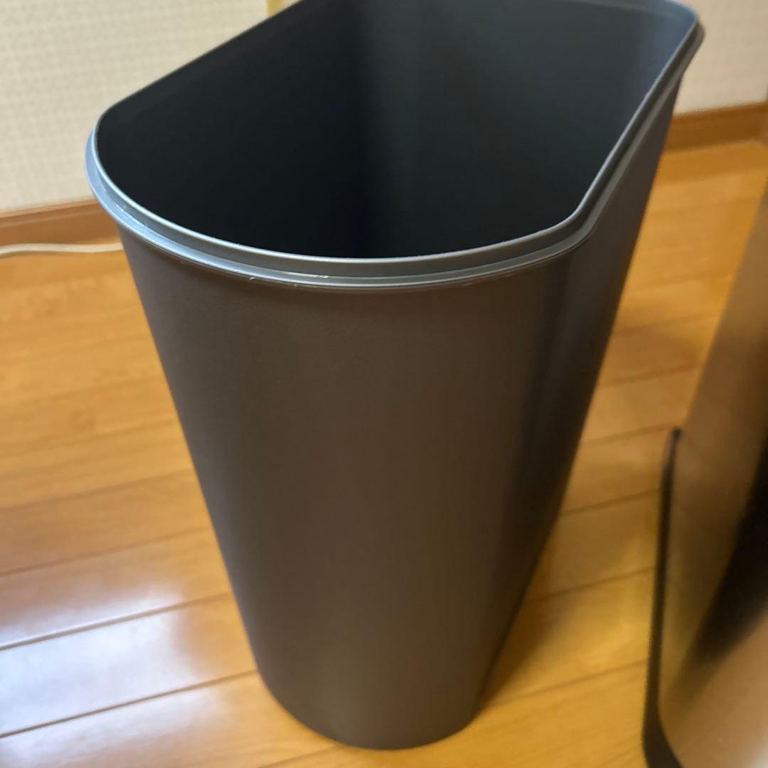 シンプルヒューマン ペットフードストッカー CW1887