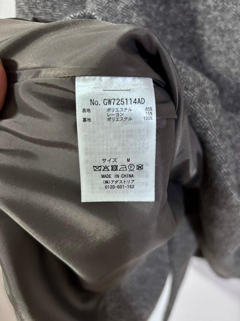 グローバルワーク：軽やかストレッチ襟2WAYミドルコート