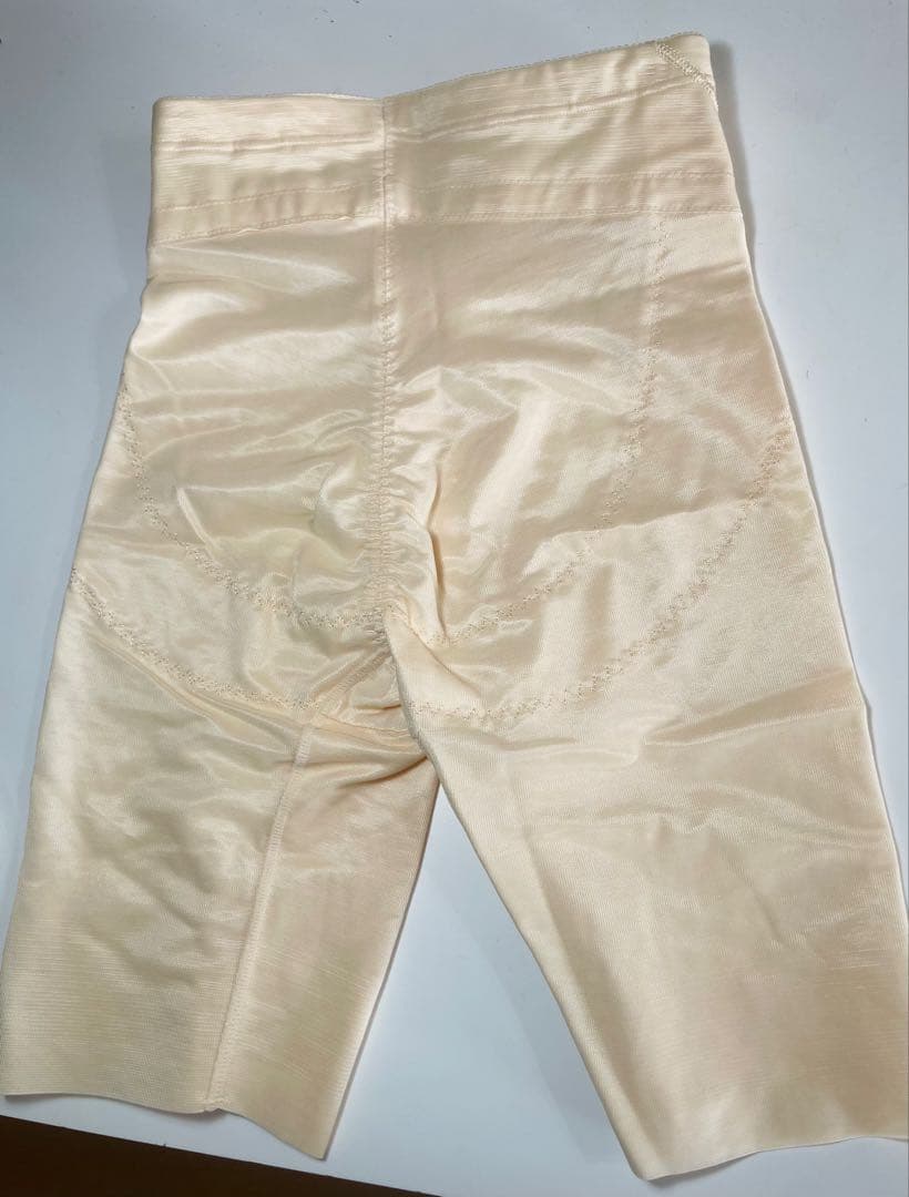 【フォーシスアンドカンパニー】　ブライダルインナー3点セット　F65