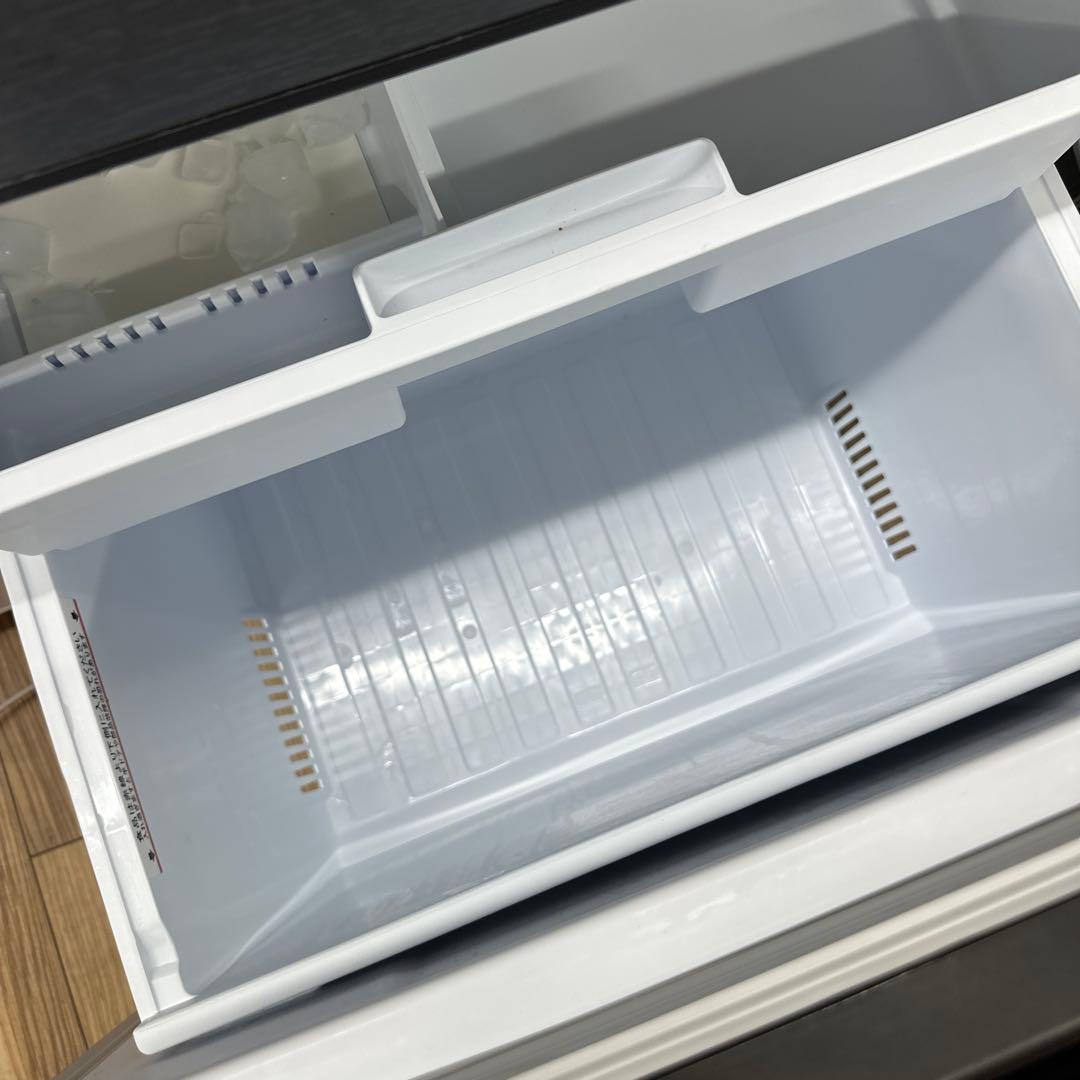 持ち帰り大歓迎　三菱　冷蔵庫　製氷付き　365L 2023年　大容量