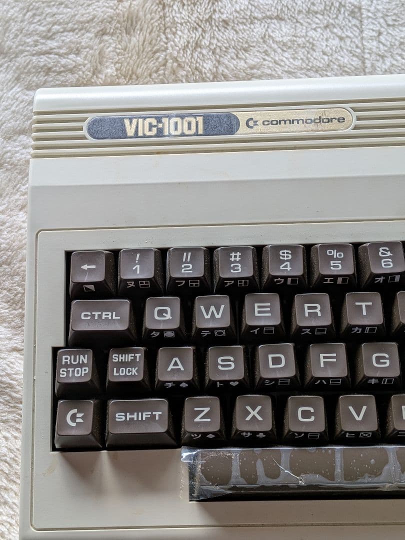 コモドールVIC−1001パソコン