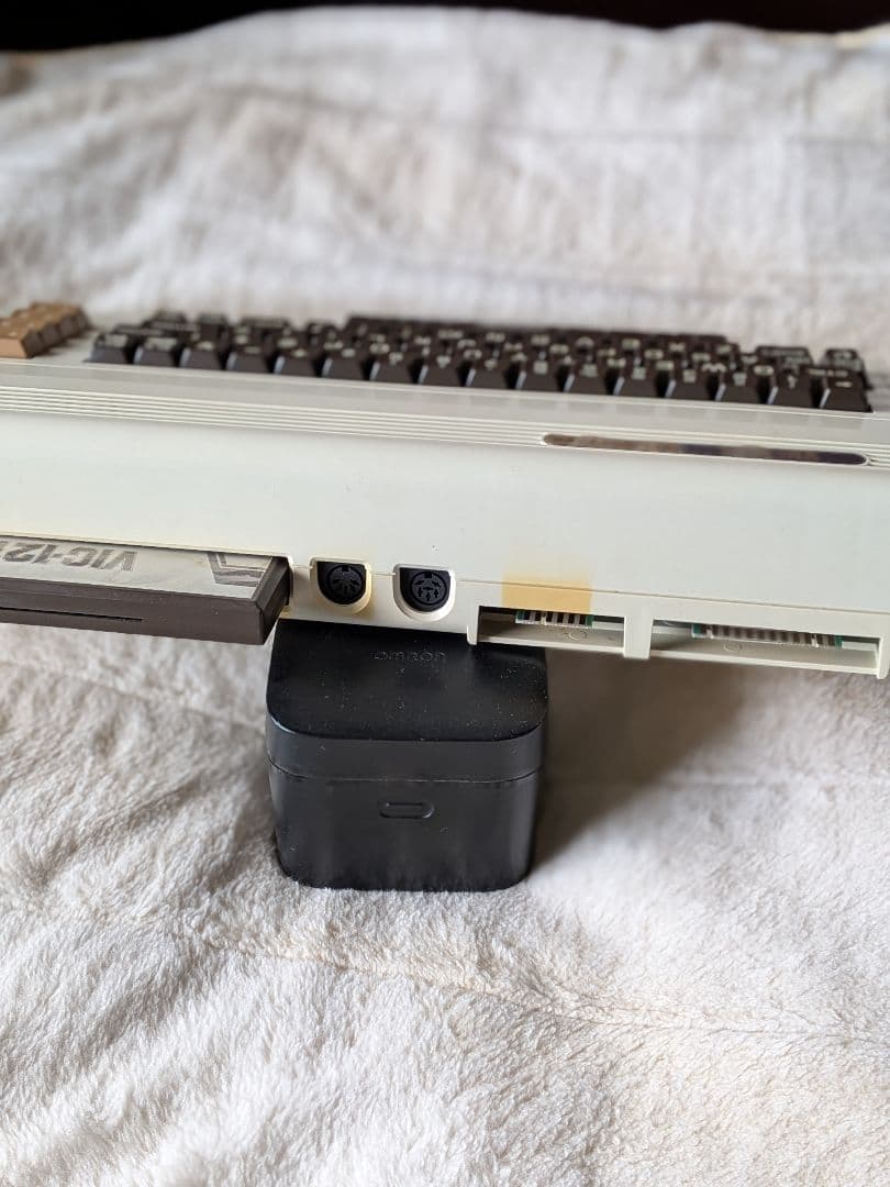 コモドールVIC−1001パソコン