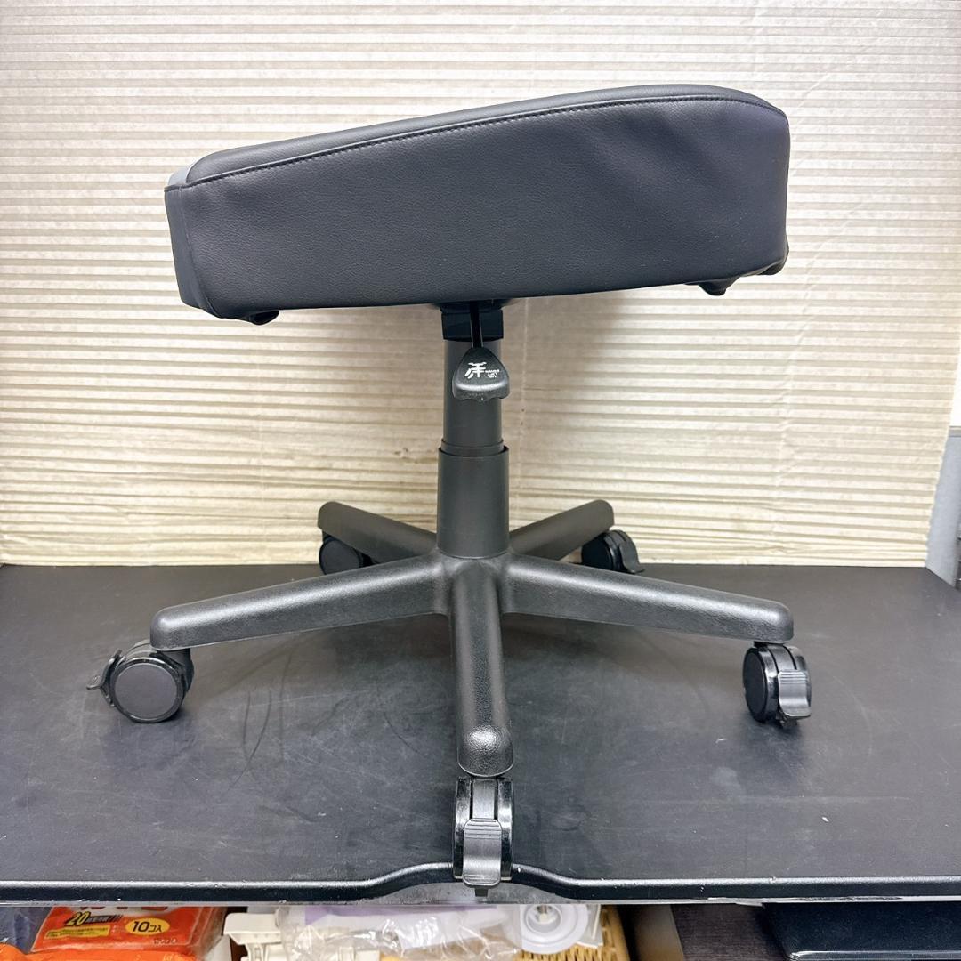 ☆AKRacing　オットマン　AKR-FOOTREST-GREY　フットレスト