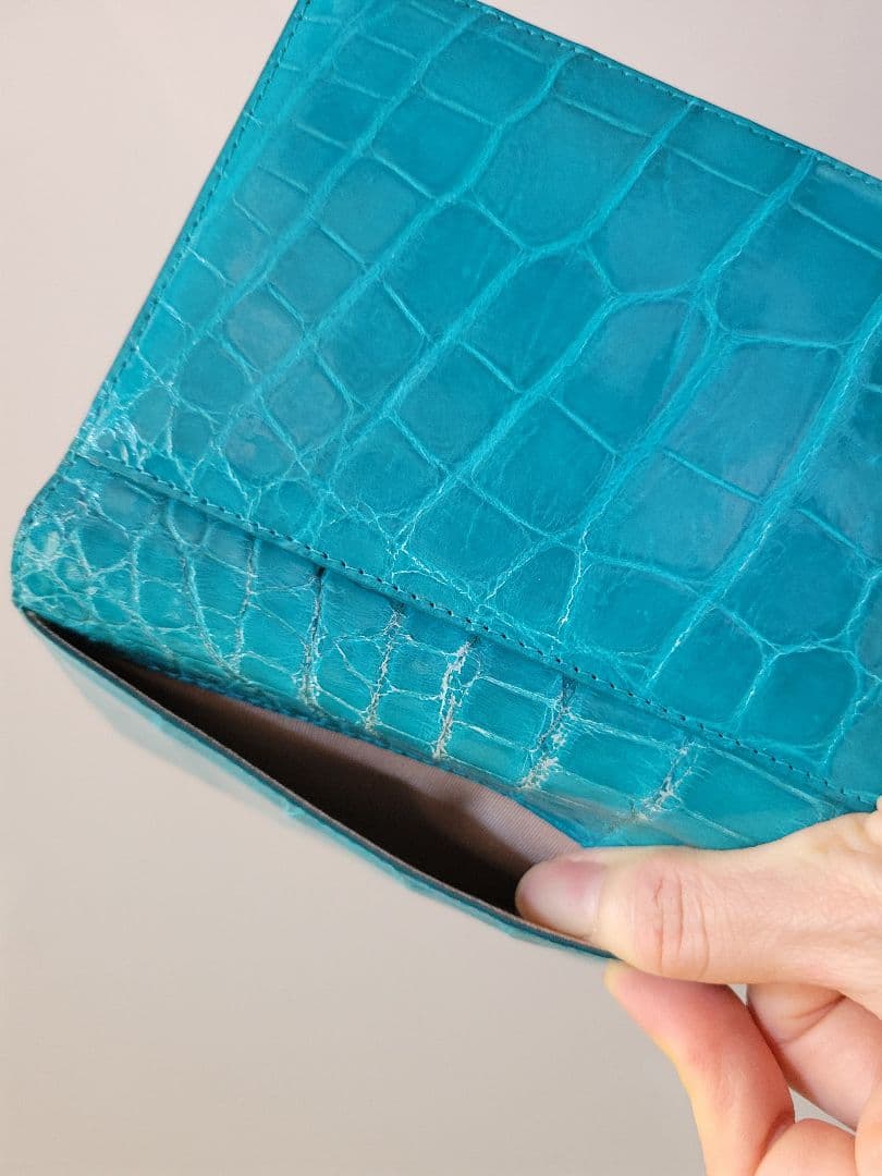 中古品 クロコダイル パスポートケース