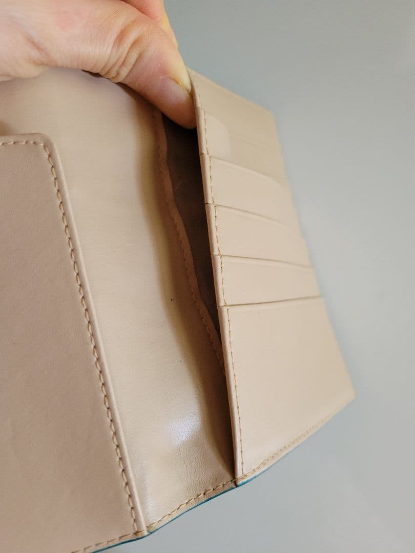 中古品 クロコダイル パスポートケース