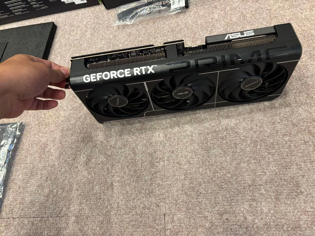 ASUS PRIME-RTX5070 未使用品 開封 即日発送
