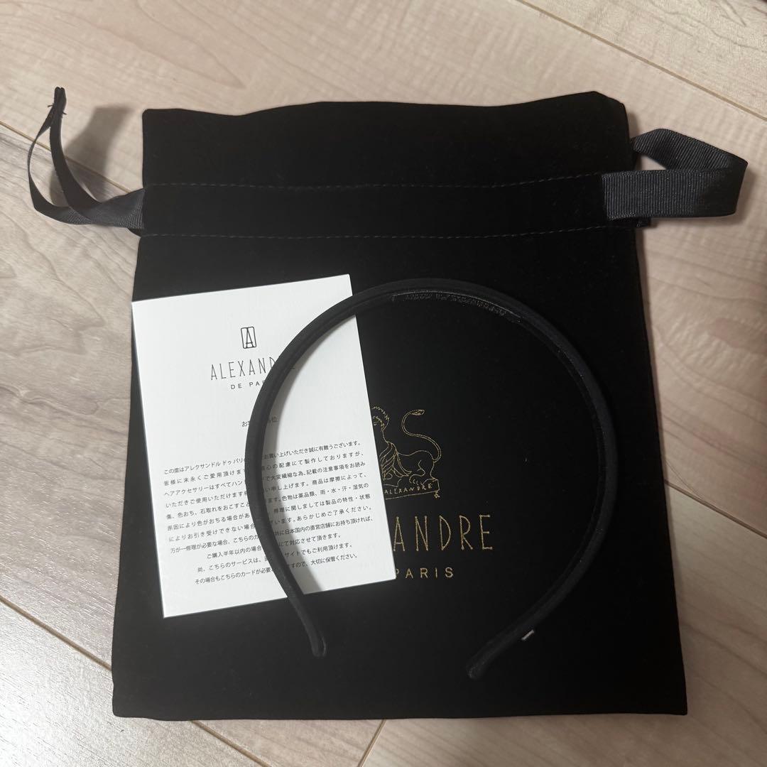 アレクサンドル ドゥ パリ カチューシャ マシェールジャンヌ ブラック サテン