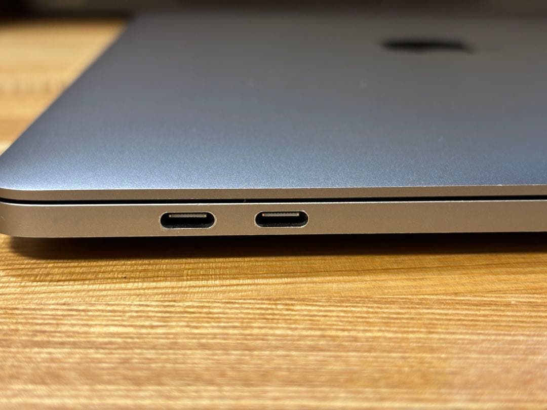 Apple MacBook Pro スペースグレー 2019 13インチ
