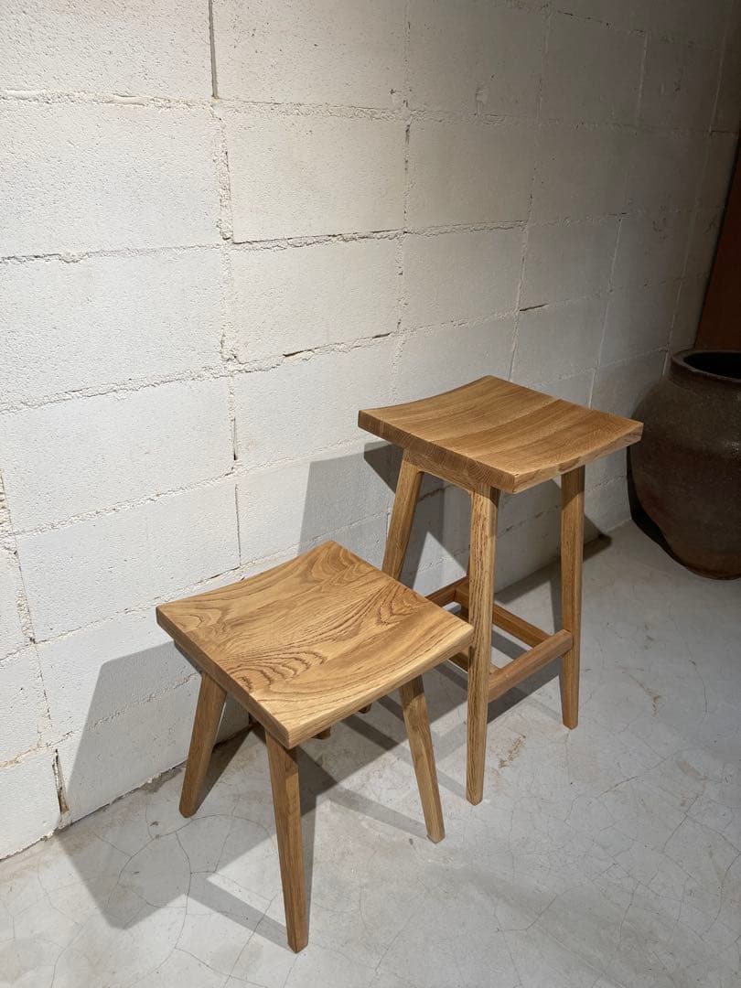 リフレッシュタイプチェア　ロータイプ　オーク無垢材　ウチダ