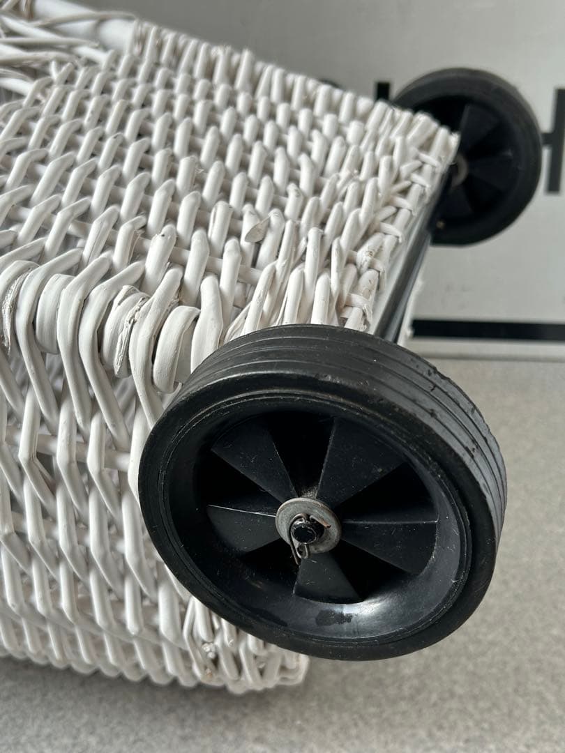 アンティーク　ビンテージ　籐　ラタン　ショッピングカート　バスケット　カゴ　かご