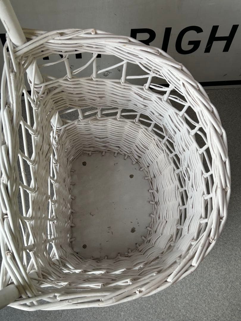 アンティーク　ビンテージ　籐　ラタン　ショッピングカート　バスケット　カゴ　かご