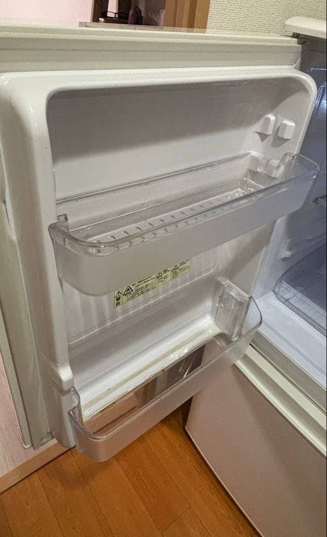 【送料込み‼️】シャープ 冷蔵庫 SJ-C14C-W 2017年製　どっちもドア