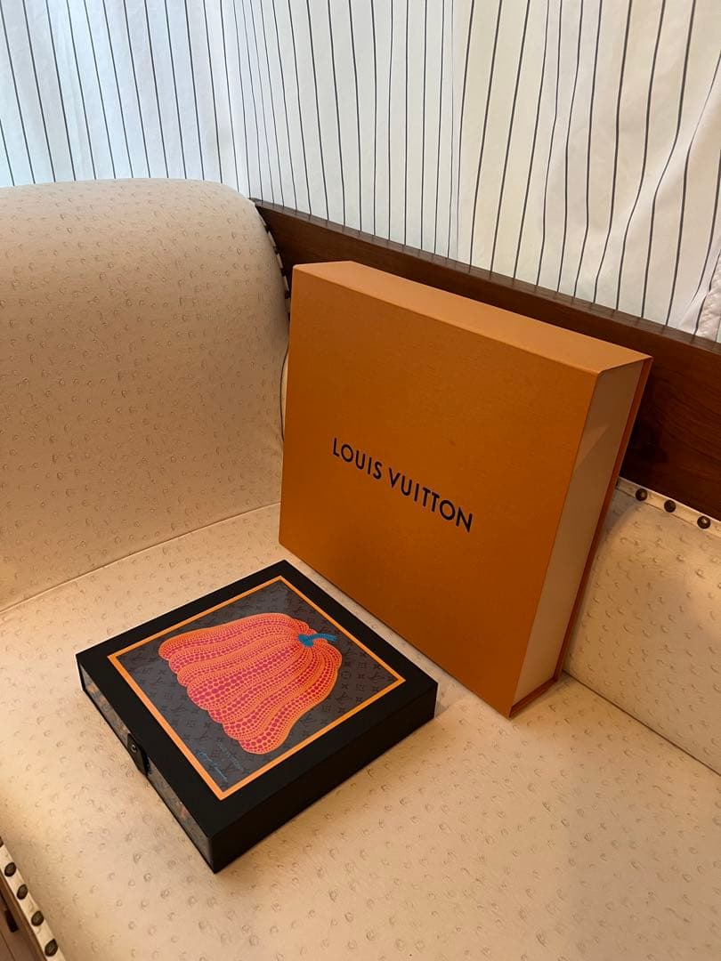 Louis Vuittonルイヴィトン草間弥生LV×YKパズルスコットパンプキン