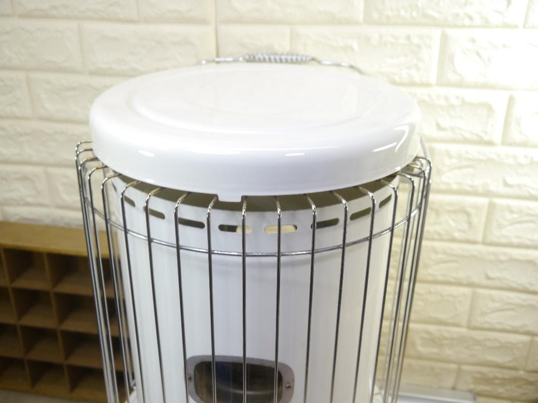 送料込◆程度良好です◆2012①◆コロナ　灯油ストーブ 円筒形 ホワイト