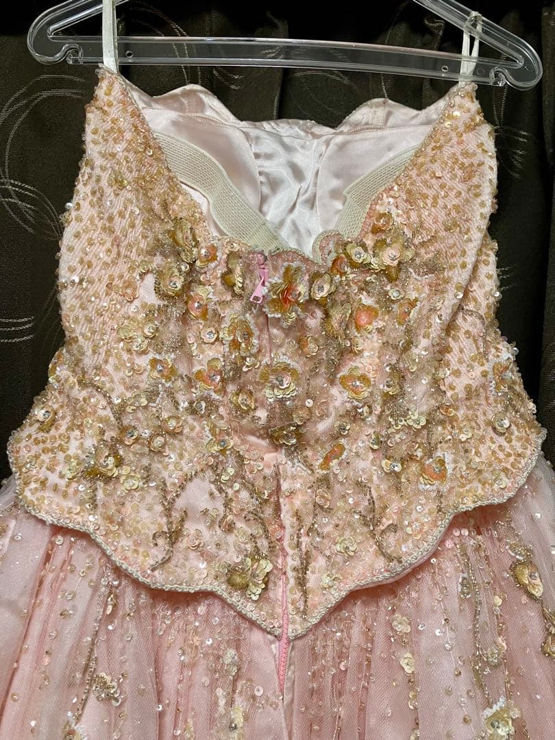 ピンクのビーズ装飾ストラップレスドレス カラードレス 9号〜13号