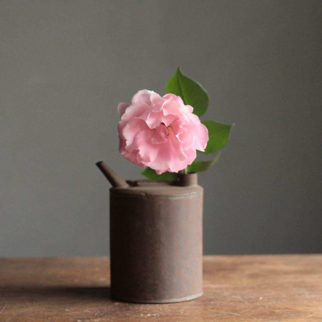 鉄あるいはブリキ 水差し 花入 花器 注器 古道具 アンティーク オブジェ