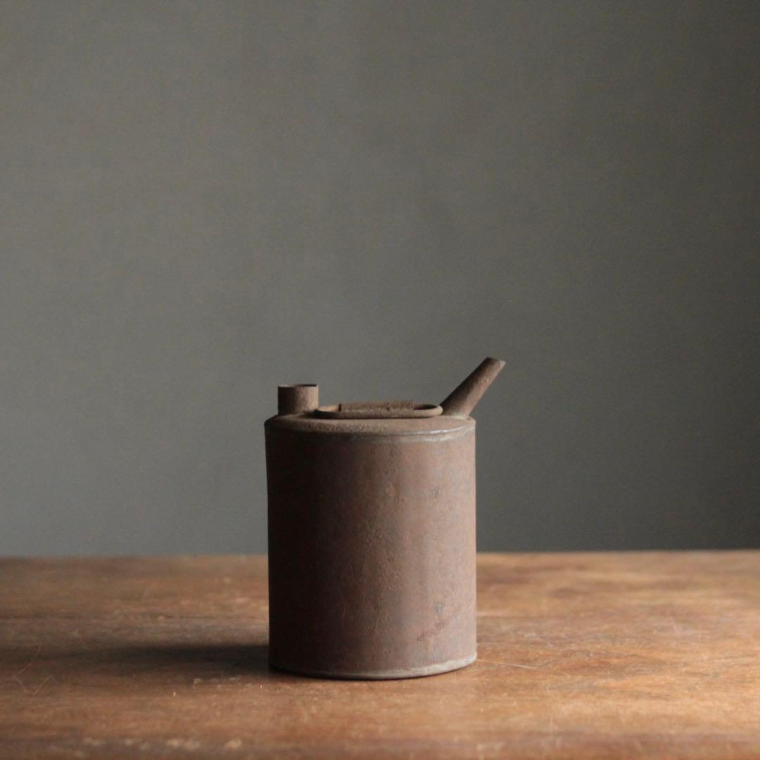 鉄あるいはブリキ 水差し 花入 花器 注器 古道具 アンティーク オブジェ