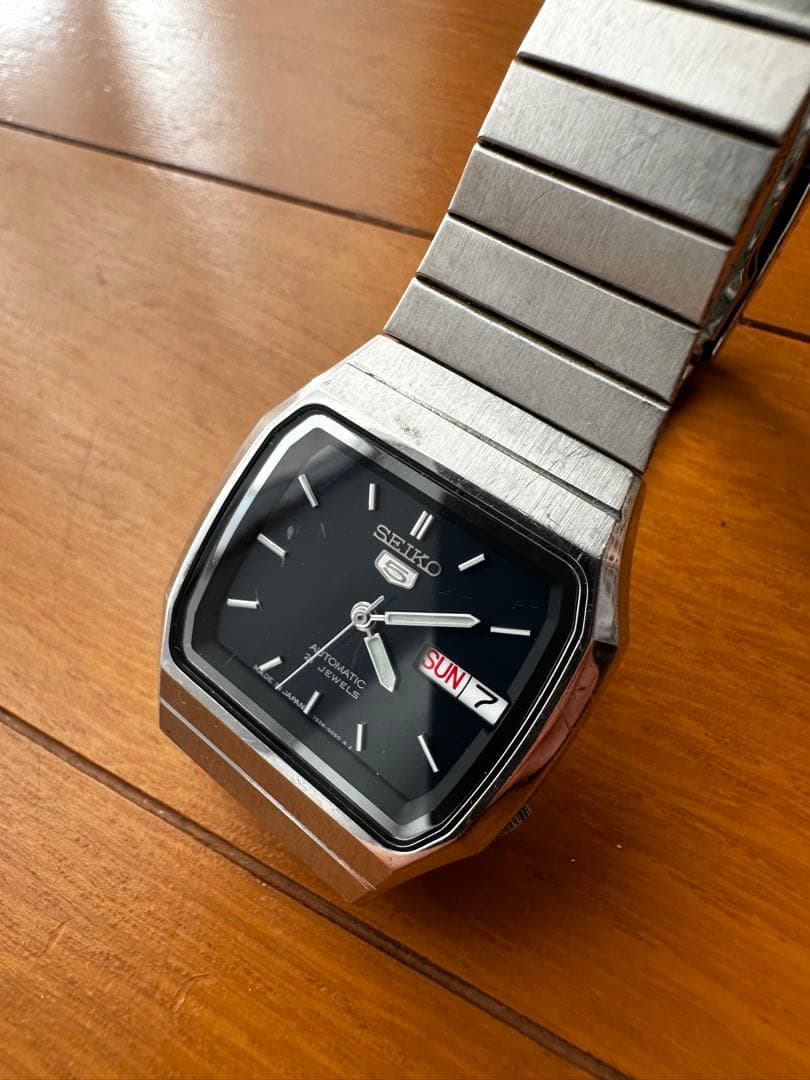 SEIKO 5 自動巻き スクエアケース 裏スケ 純正ブレス　調整用コマ無し