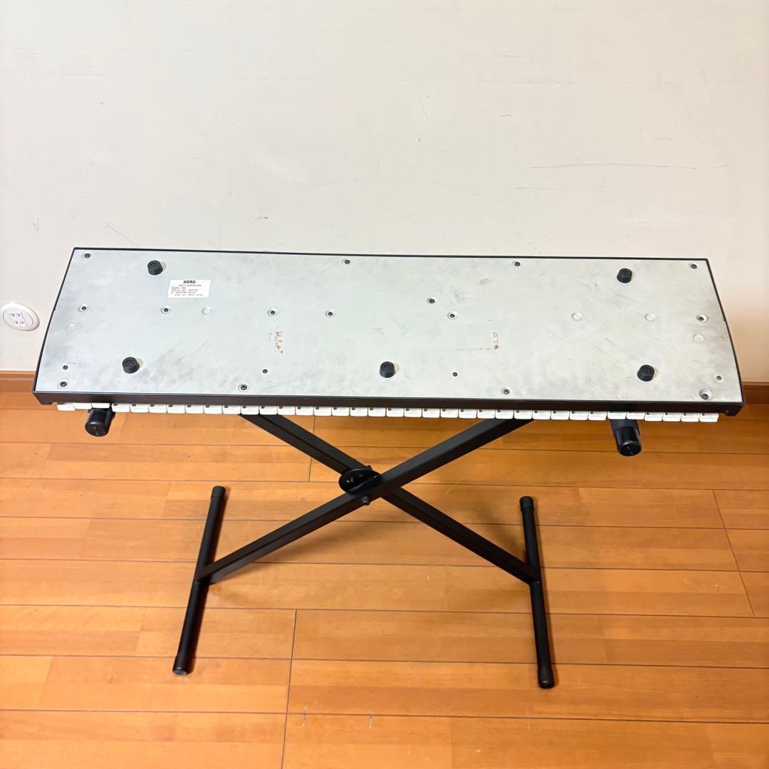 【音出し確認済み・送料込み】KORG コルグ 61鍵　シンセサイザー X5D