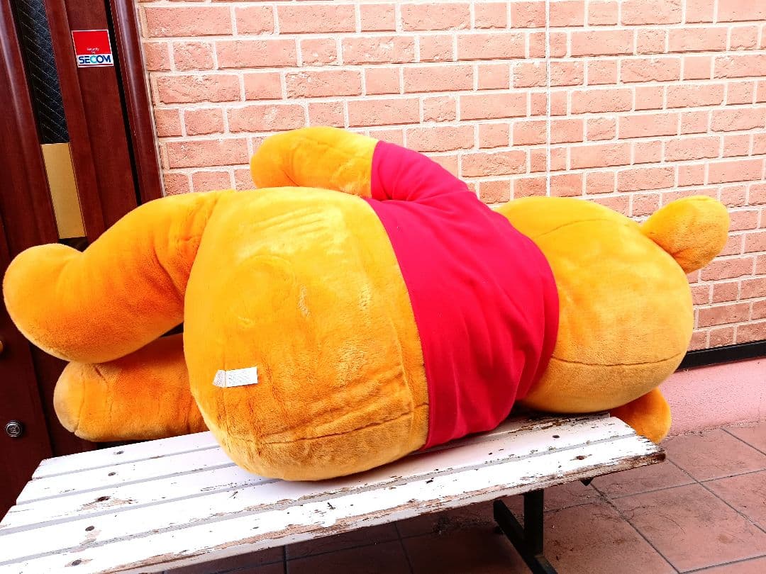日本に3つだけの限定品！特大プーさん　美品　ぬいぐるみ　　希少品　150cm