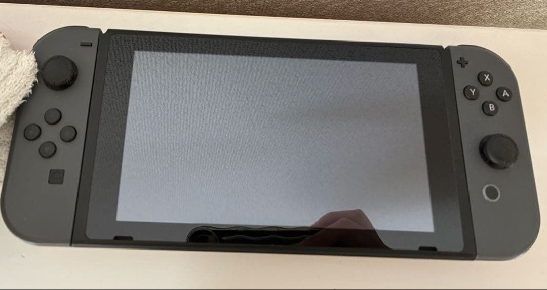 Nintendo Switch 本体とドック【ニンテンドースイッチ】