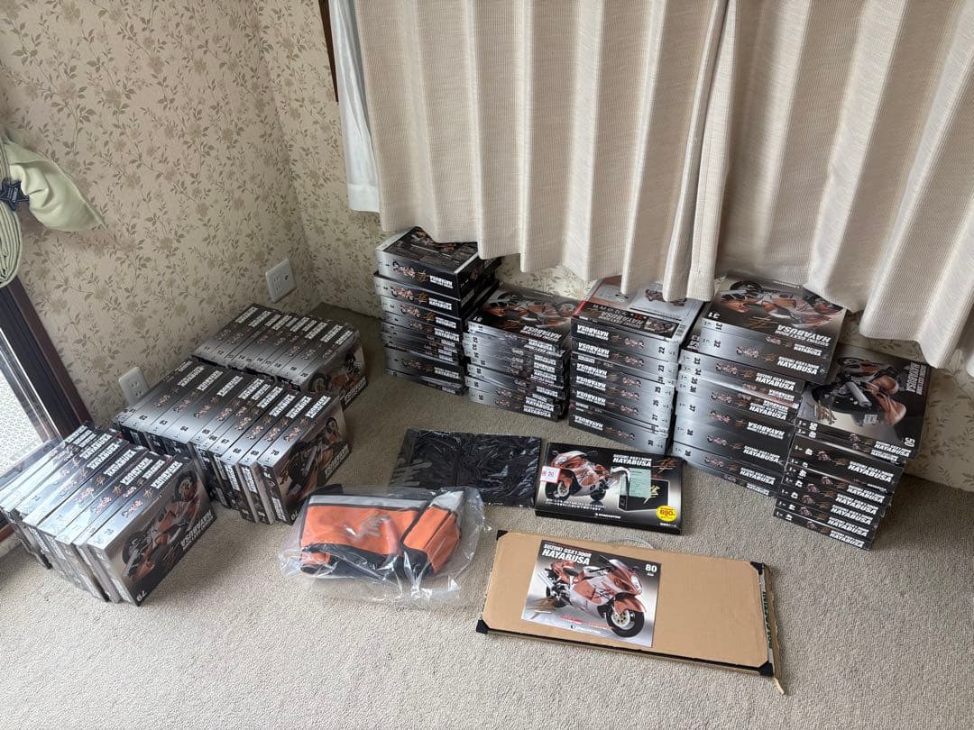 ディアゴスティーニ　GSX1300R 隼　セット