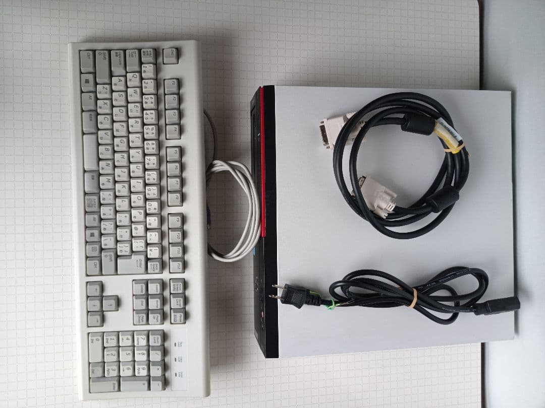 富士通ESPRIMO D583/K　中古動作品