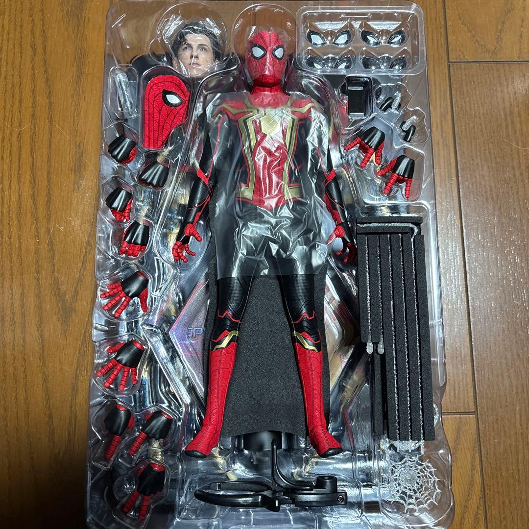 ホットトイズ スパイダーマン インテグレーテッドスーツ ノーウェイホーム